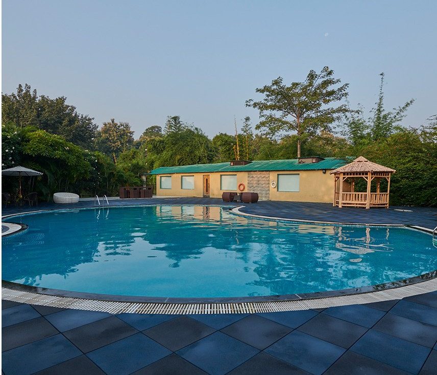 Saalora Corbett Resort 4