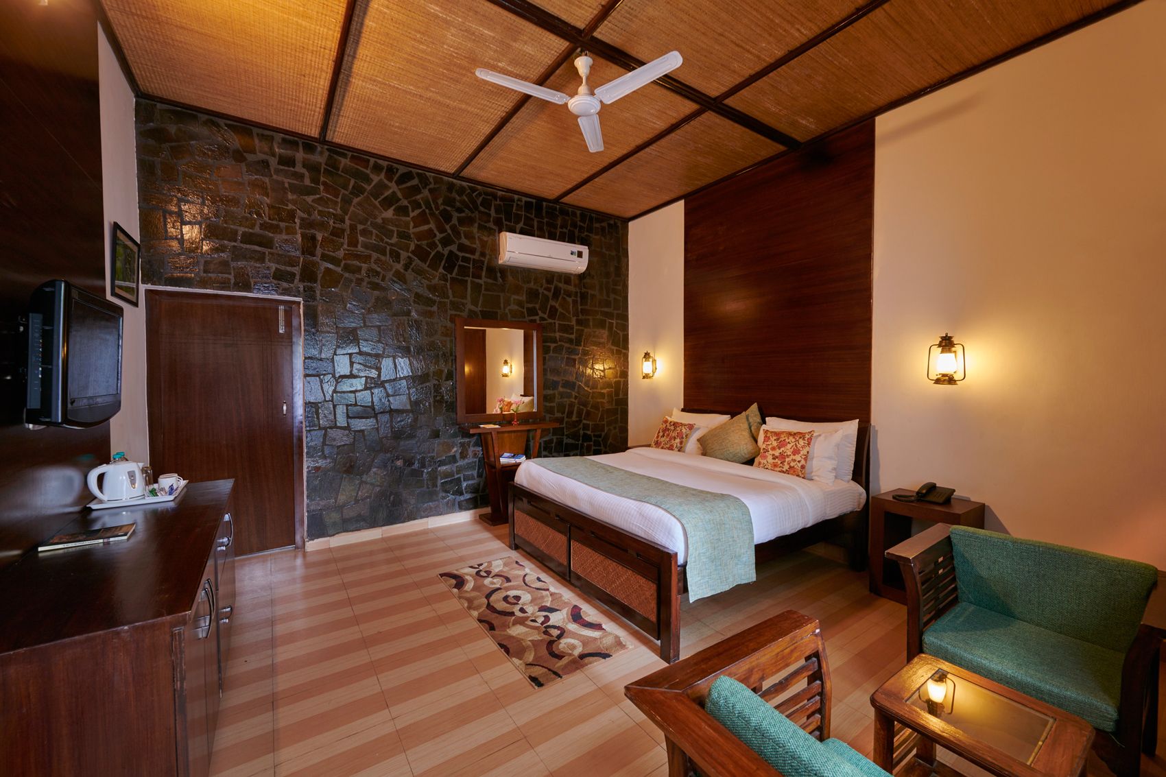 Saalora Villa at Saalora Corbett Resort