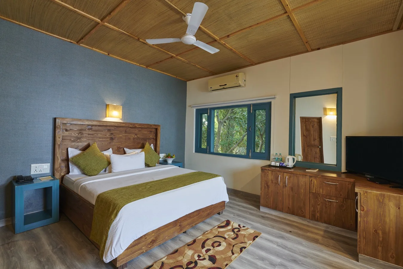 Saalora Suite at Saalora Corbett Resort, photograph 2